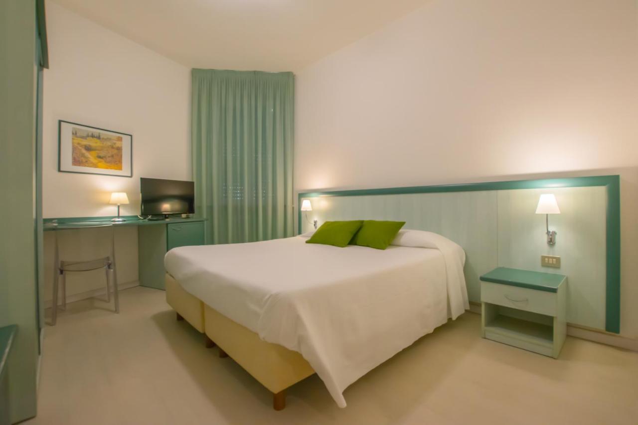 Hotel Europa Alessandria Exterior photo